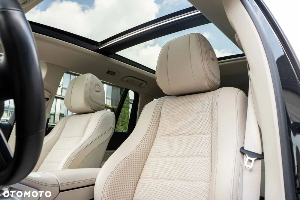 Mercedes-Benz GLS - 16