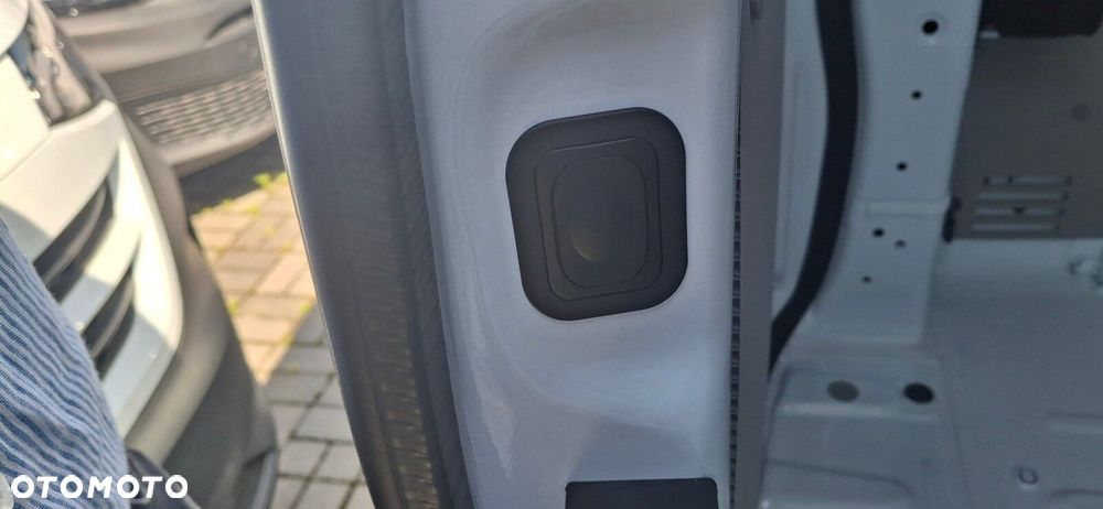 Volkswagen Transporter - 21