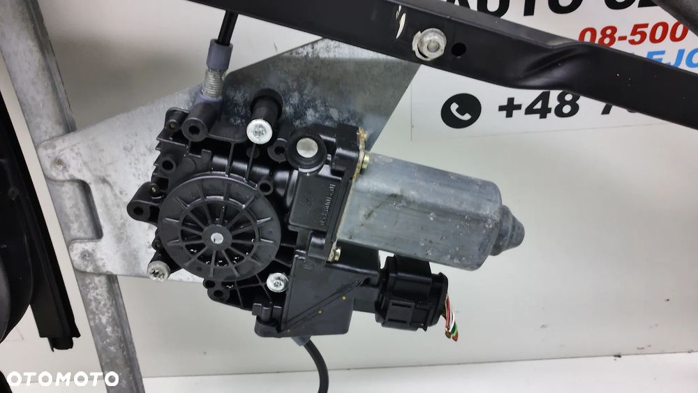Audi A3 8L Ramka Drzwi Podnośnik Szyby Szyba 3D - 6