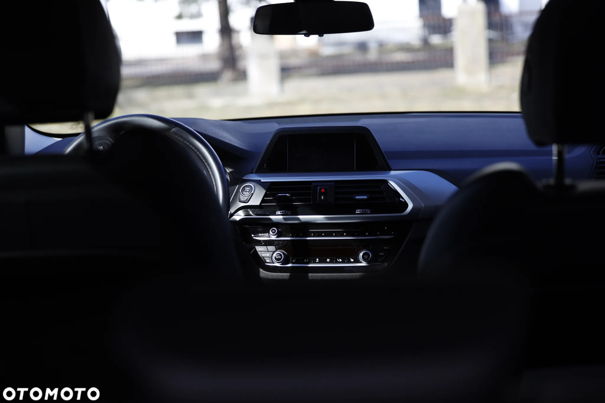 BMW X3 xDrive20i - 9