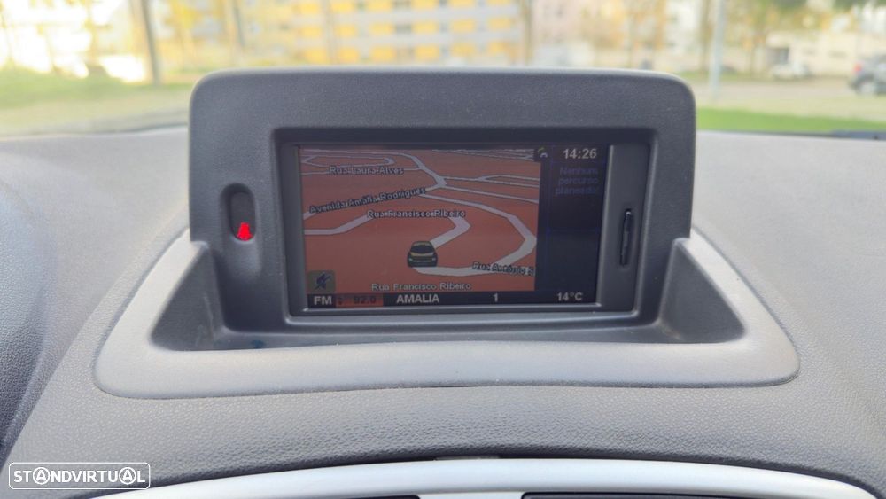 Renault Clio 1.2 TCE Dynamique S - 22