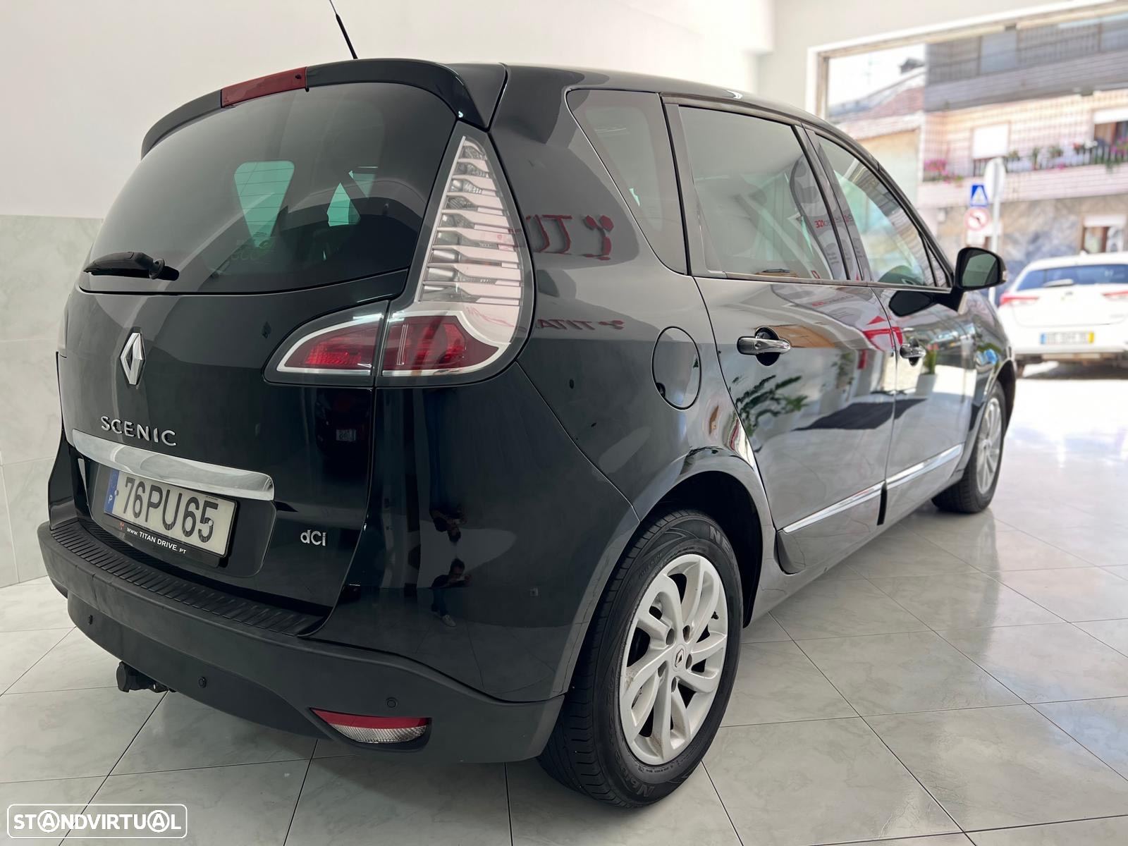 Renault Scénic 1.5 dCi Exclusive SS - 8