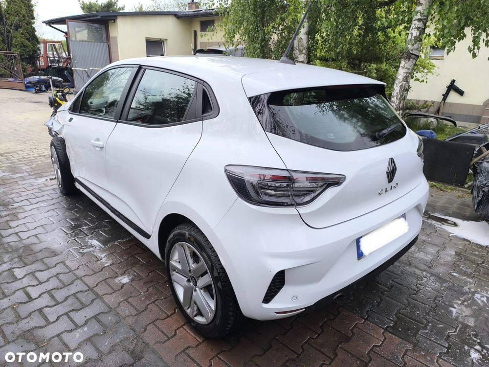 Renault Clio BLUE dCi 100 EVOLUTION - 3