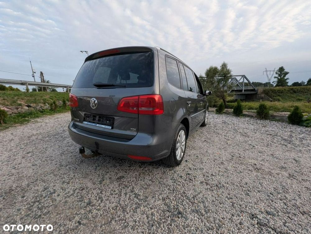 Volkswagen Touran 1.6 TDI DPF Highline - 8