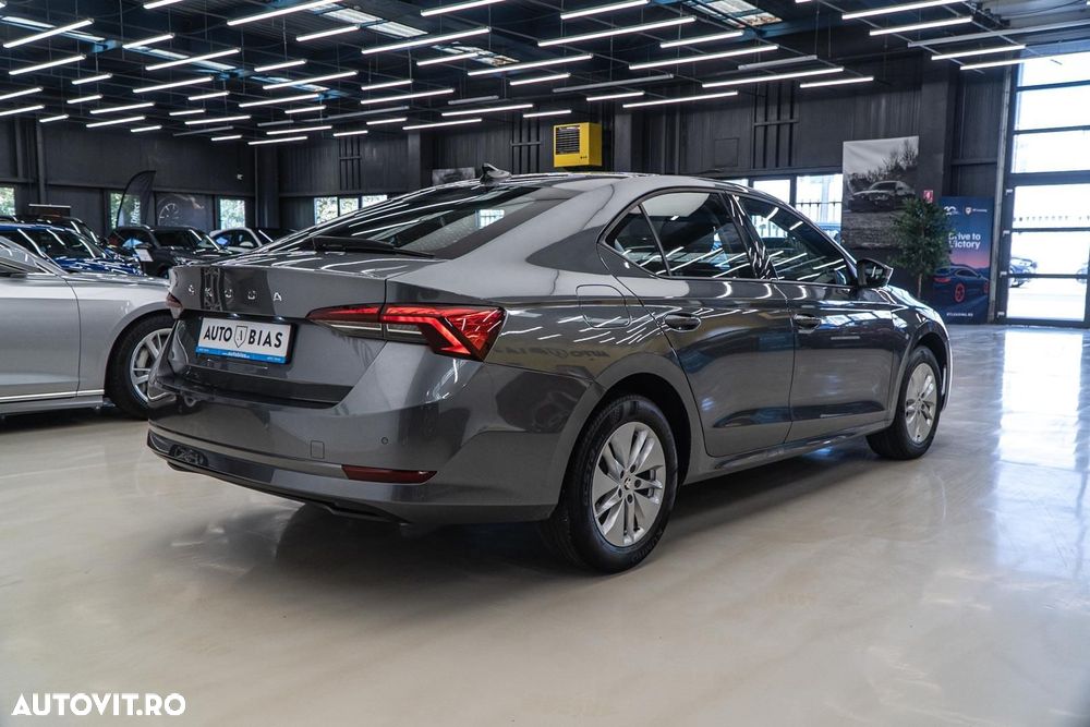 Skoda Octavia 2.0 TDI Style - 8