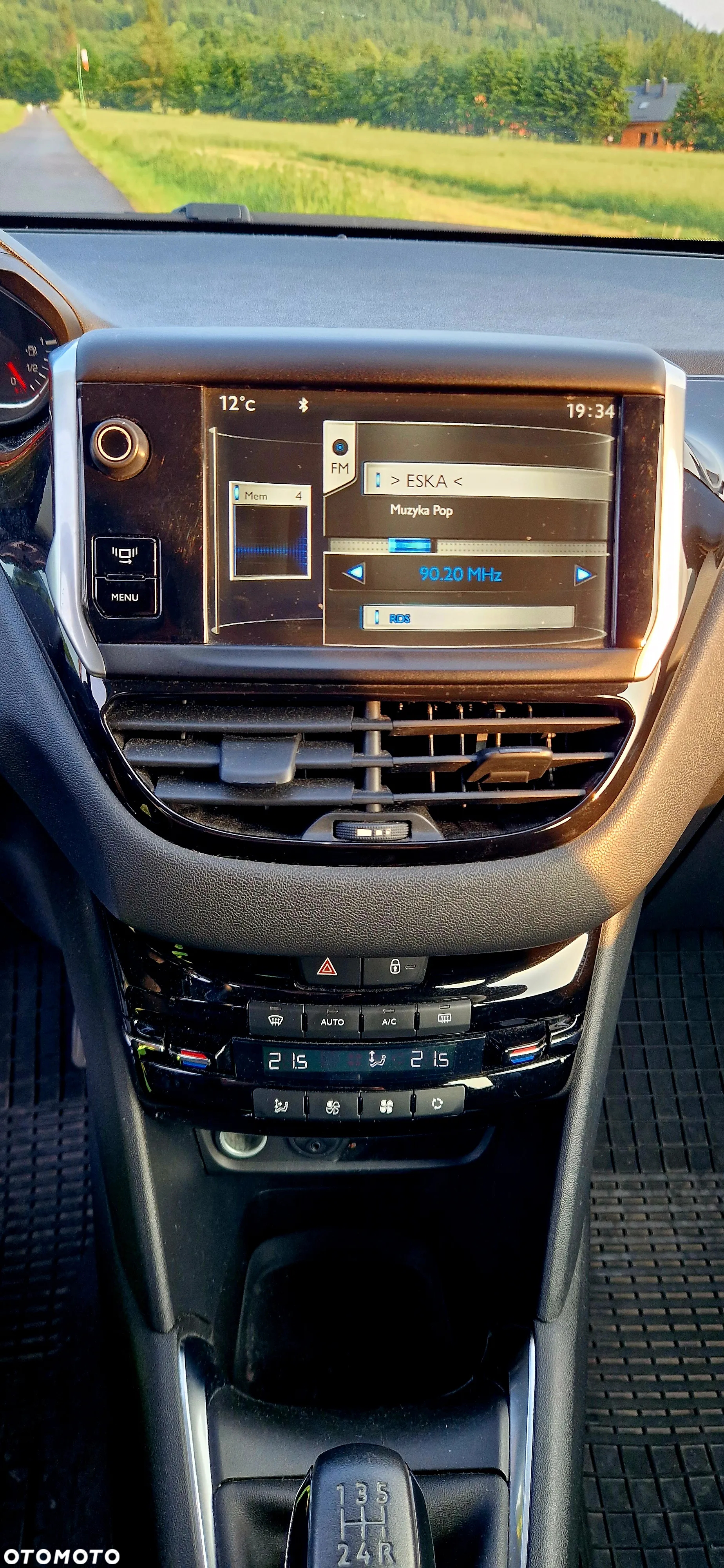 Peugeot 208 1.2 PureTech Active - 6