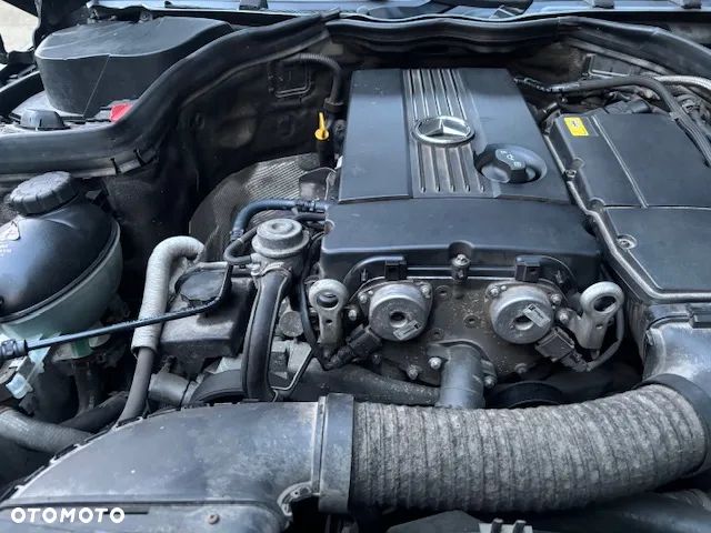 Mercedes-Benz Klasa C 180 Kompressor BlueEFFICIENCY - 15