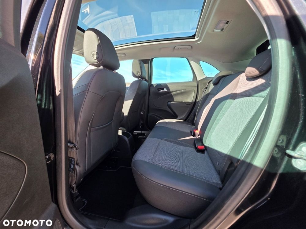 Opel Crossland - 19