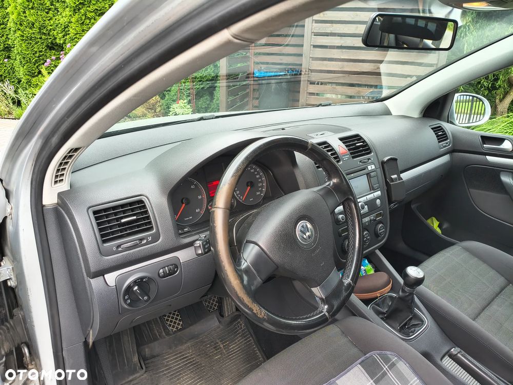 Volkswagen Golf 1.9 TDI Trendline - 5
