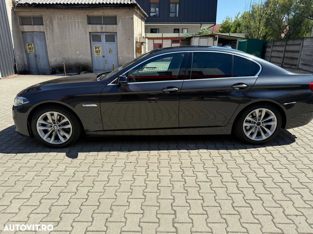 BMW Seria 5 530d xDrive AT - 4
