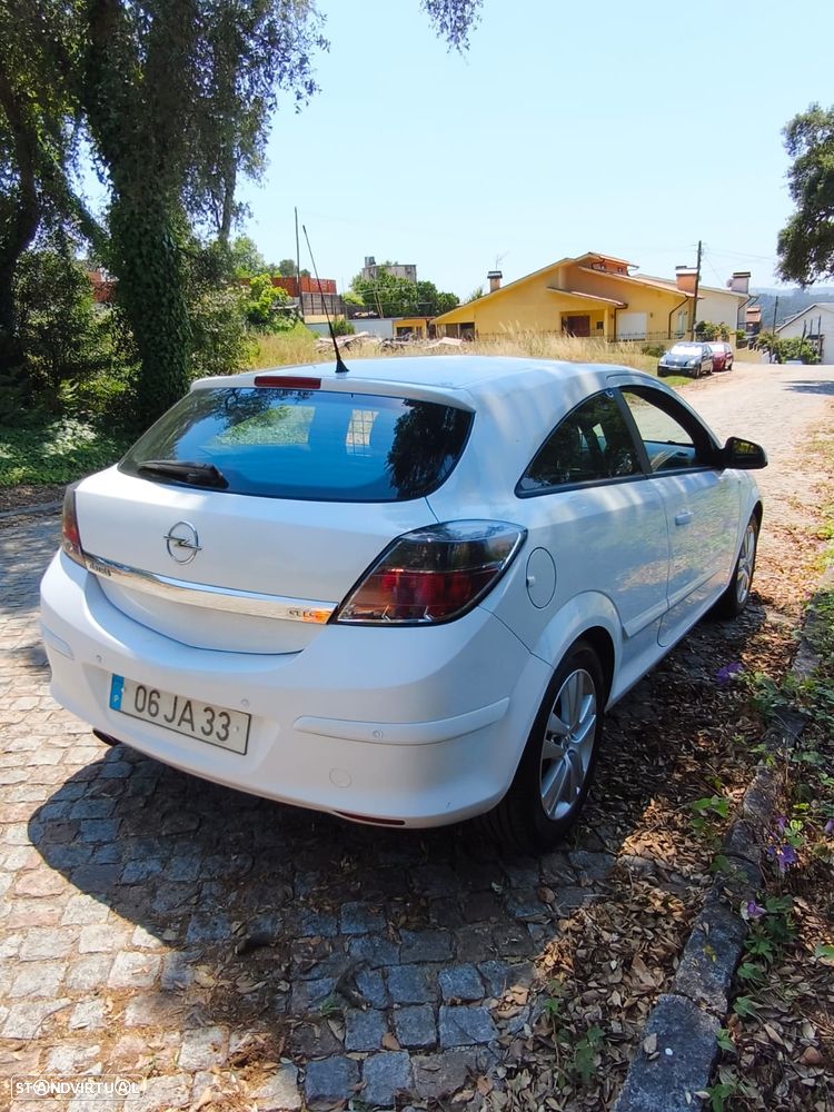 Opel Astra GTC 1.3 CDTI - 5
