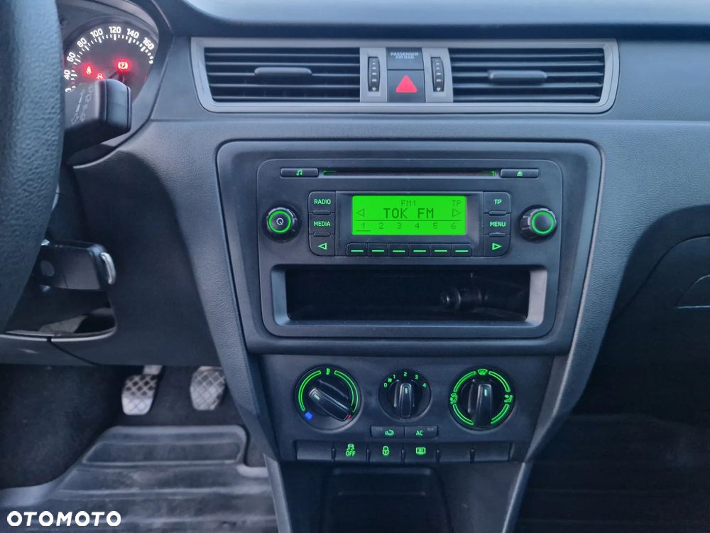 Skoda RAPID - 19