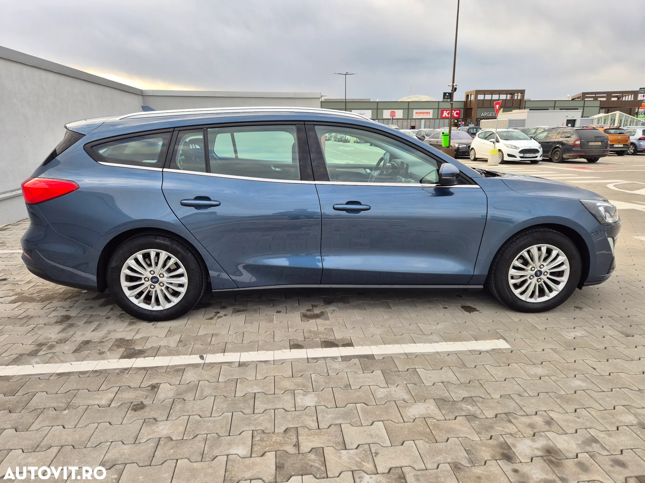 Ford Focus 1.0 EcoBoost Start-Stopp-System TITANIUM - 17