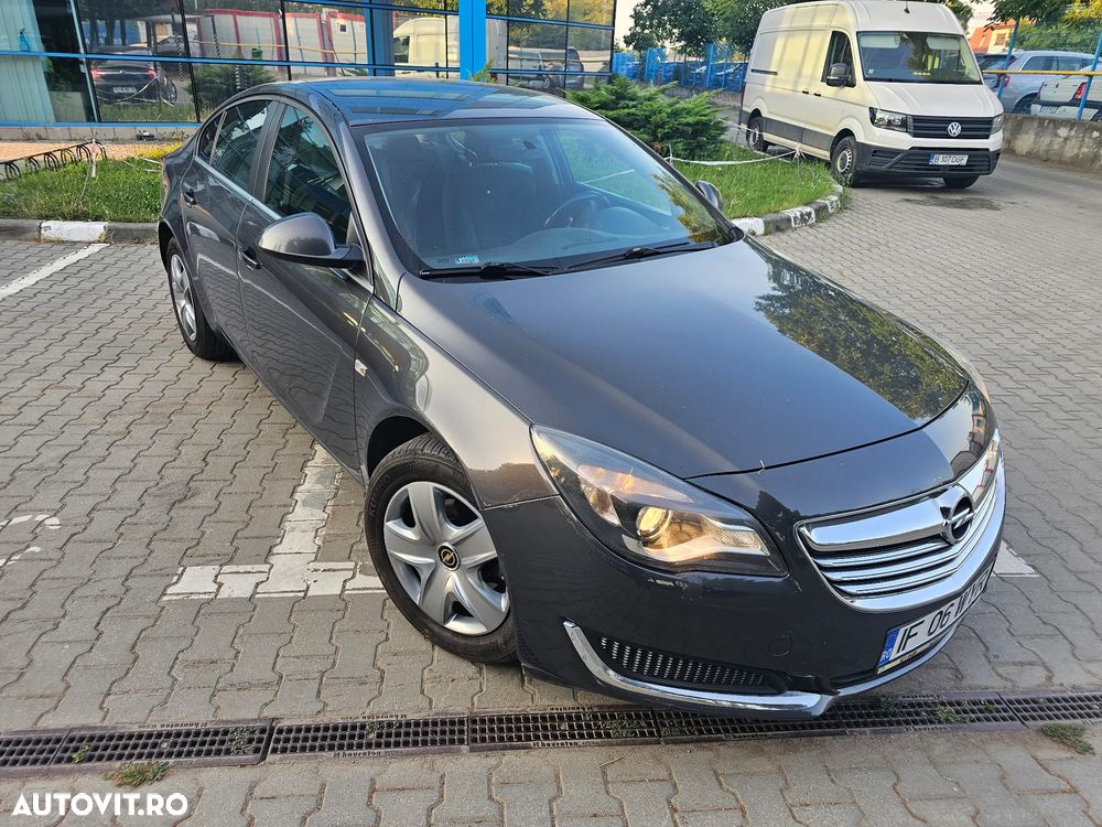 Opel Insignia 2.0 CDTI - 10