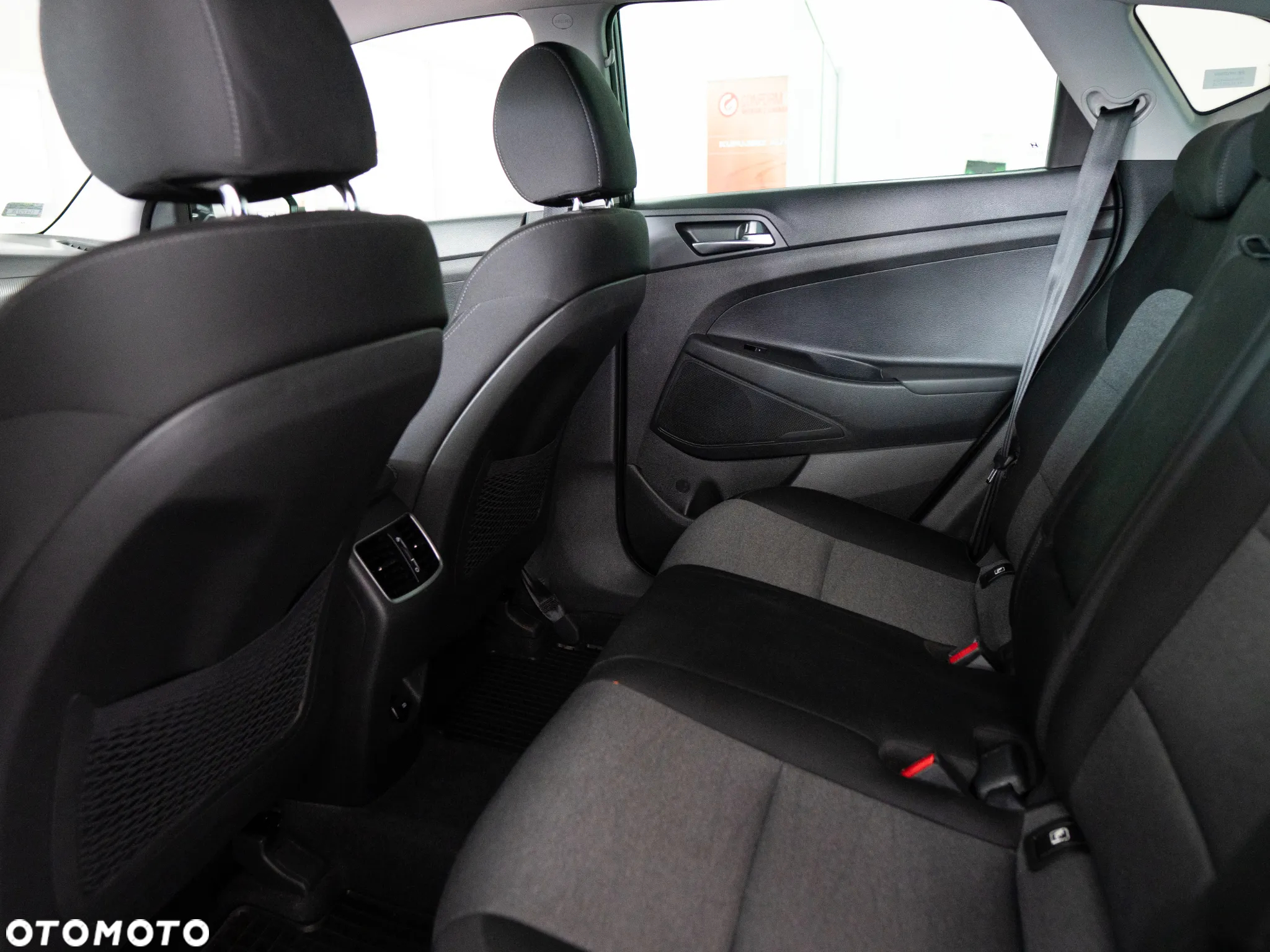 Hyundai Tucson 1.6 GDi Comfort 2WD - 29