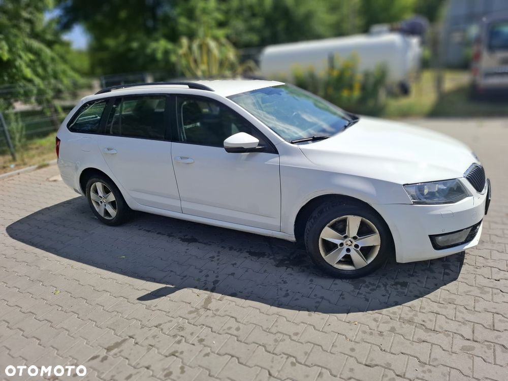 Skoda Octavia 2.0 TDI Ambition DSG - 5