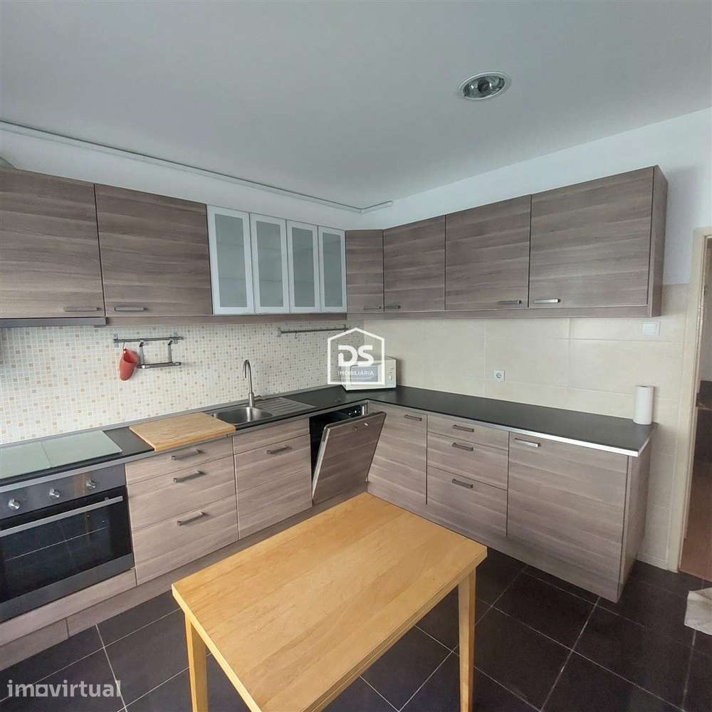 Apartamento T2 Arrendamento em Santa Iria de Azoia, São João da Talha - Grande imagem: 3/18