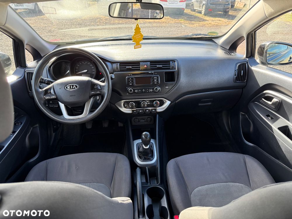 Kia Rio 1.4 Spirit - 8