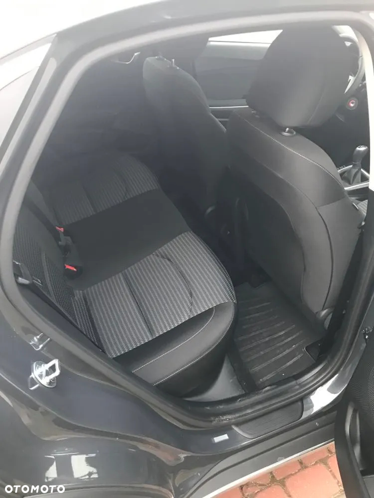 Kia XCeed 1.5 T-GDI M - 9
