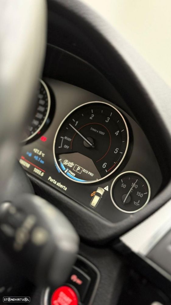 BMW 320 d Touring xDrive Aut. M Sport - 25