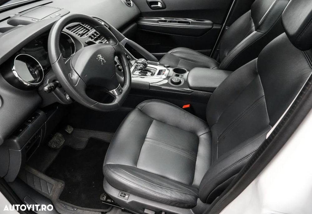 Peugeot 3008 HYbrid4 2.0 HDI FAP ETG + Electric - 12