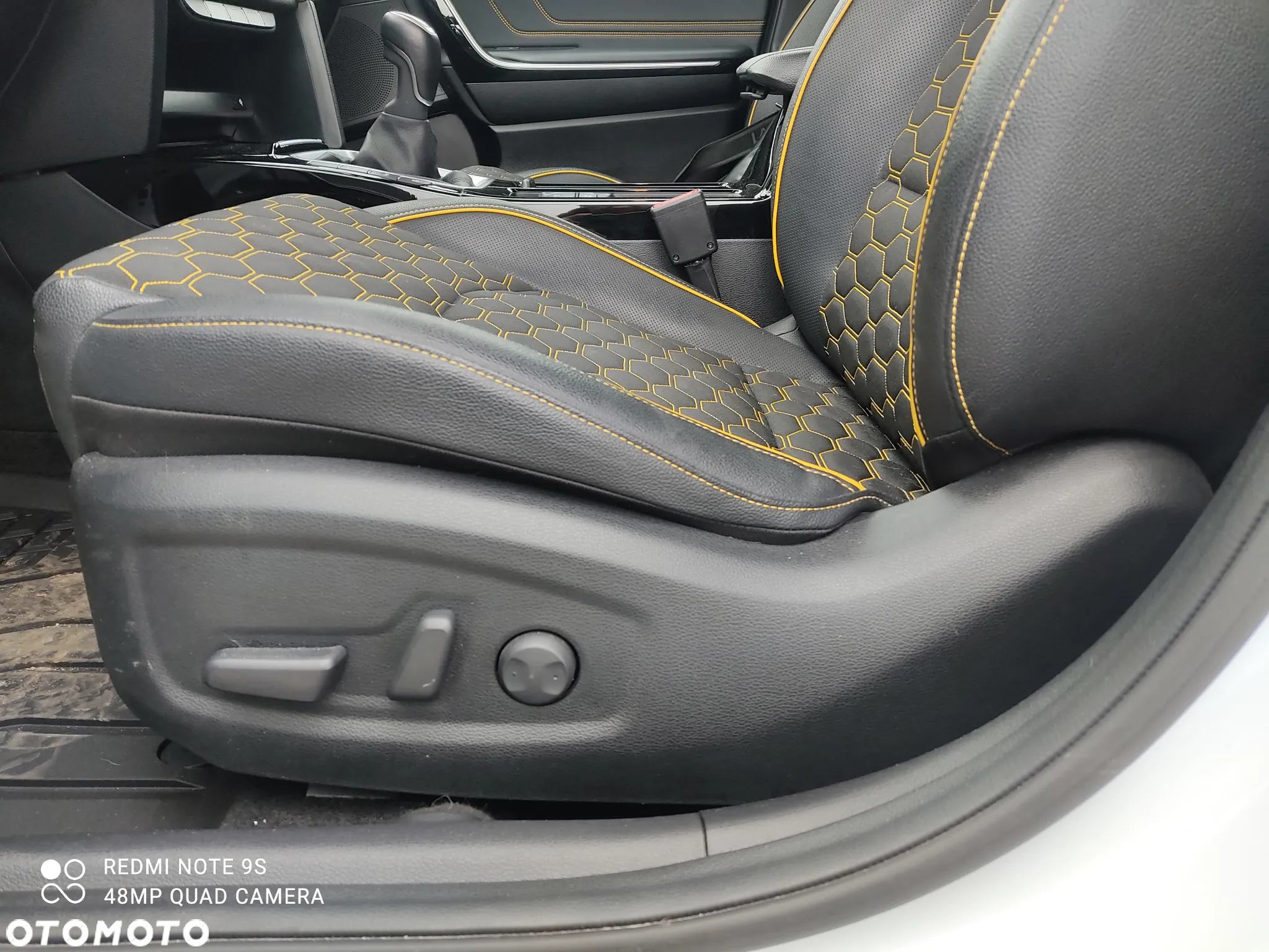 Kia XCeed 1.5 T-GDI Business Line - 27