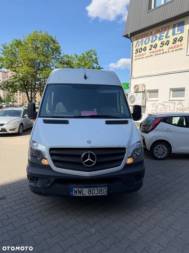 Mercedes-Benz Samochód ciężarowy