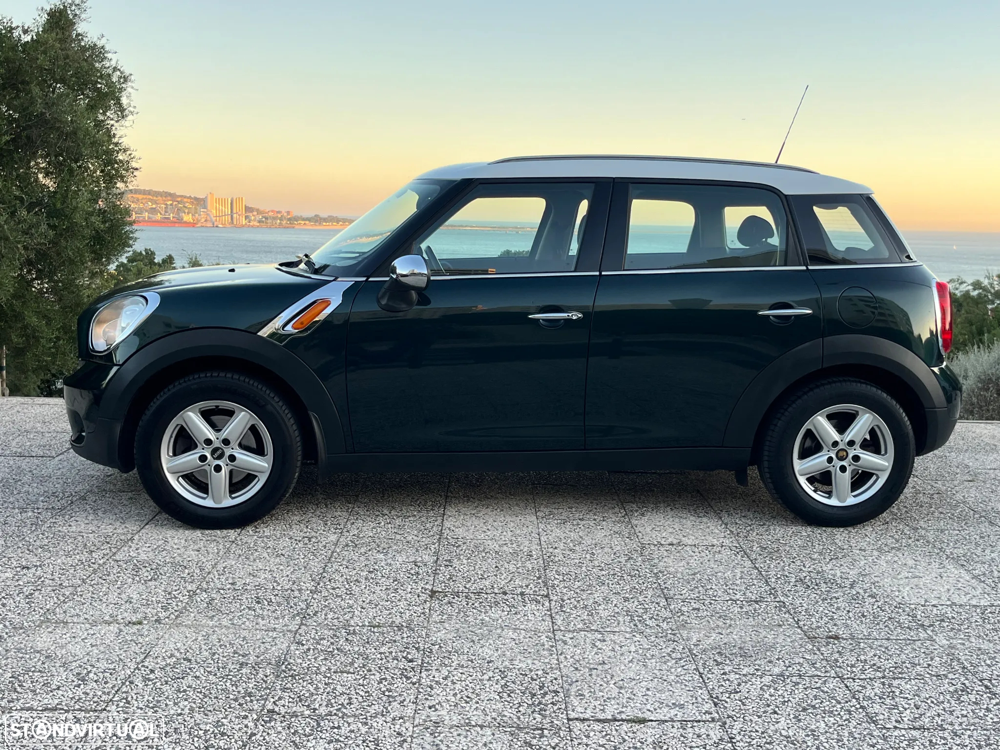 MINI Countryman Cooper D - 3