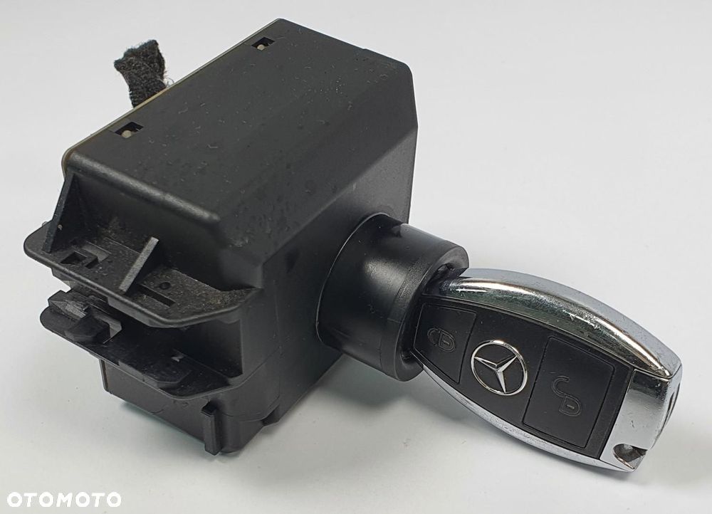 STACYJKA KLUCZYK PILOT MERCEDES W246 A2469054903 - 1
