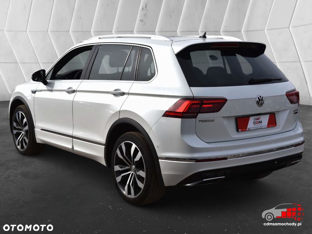Volkswagen Tiguan - 9