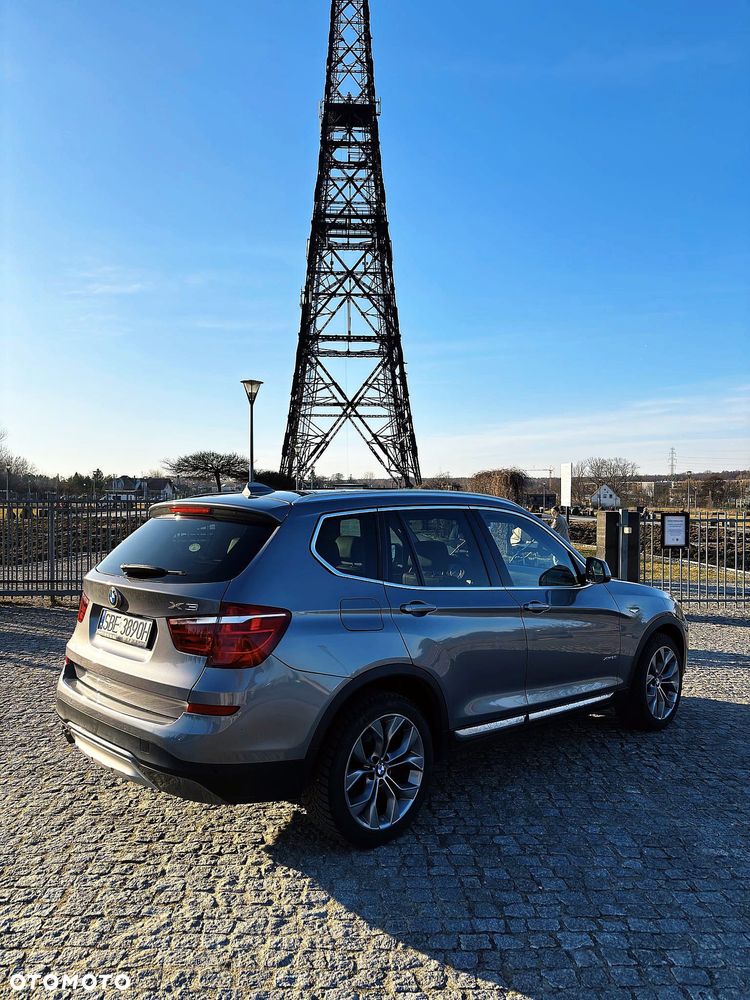 BMW X3 xDrive28i xLine - 2