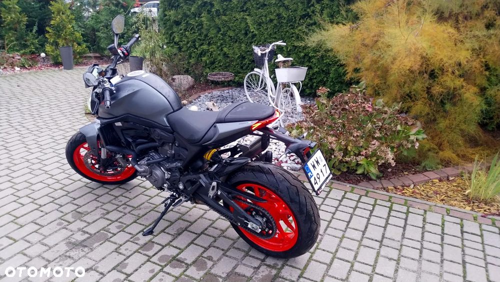 Ducati Monster - 3