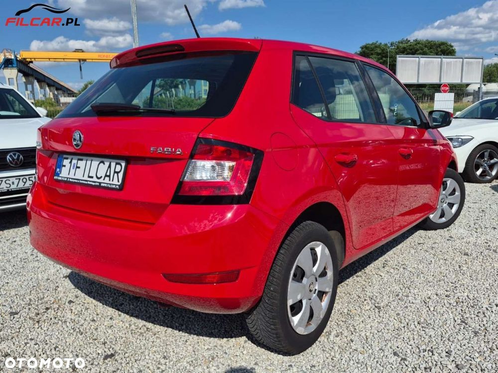 Skoda Fabia - 3