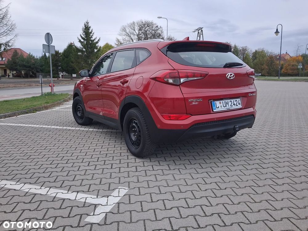 Hyundai Tucson - 2