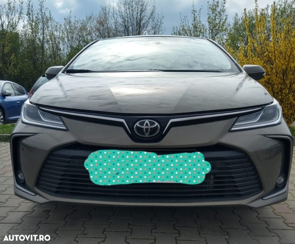 Toyota Corolla - 13