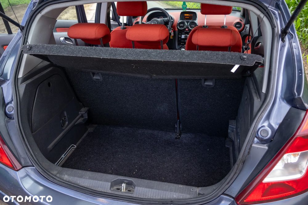 Opel Corsa 1.4 16V Enjoy - 13