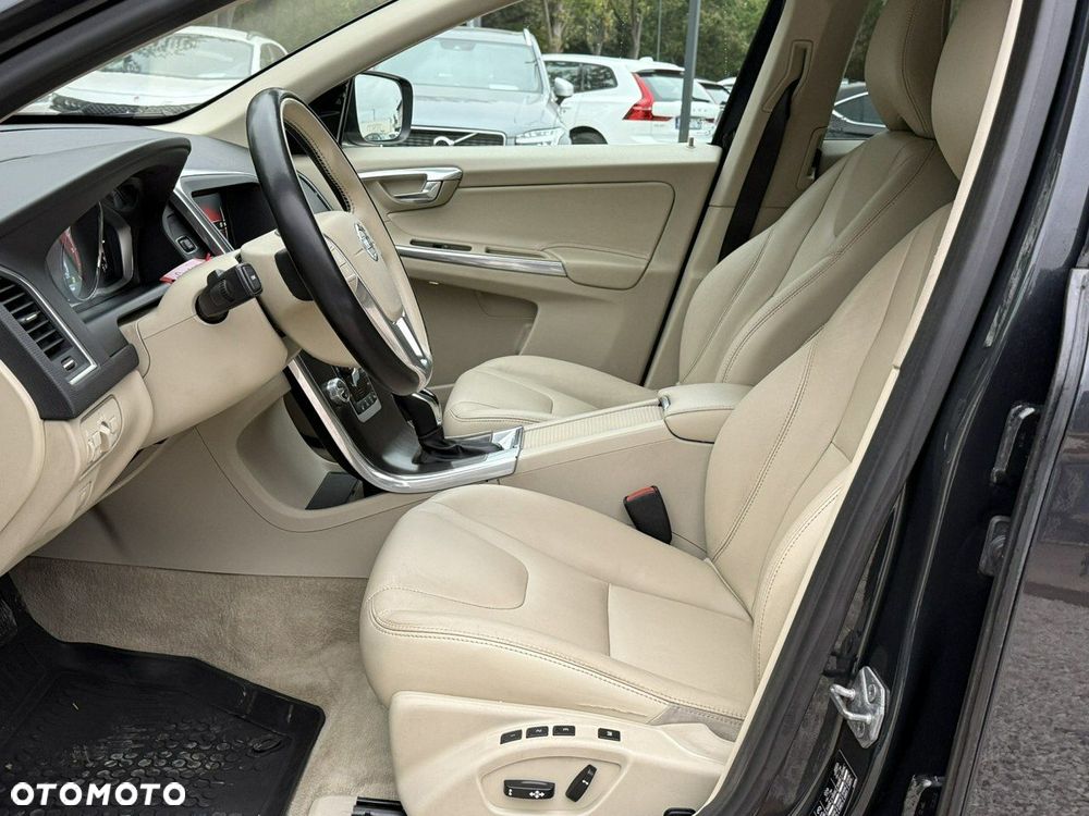 Volvo XC 60 - 12