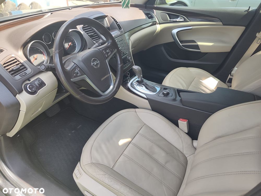 Opel Insignia 2.8 T V6 Cosmo 4x4 - 9