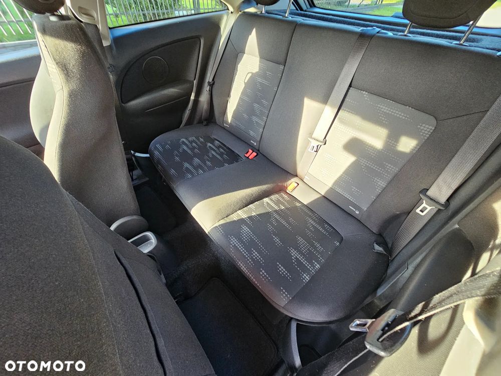 Opel Corsa - 12