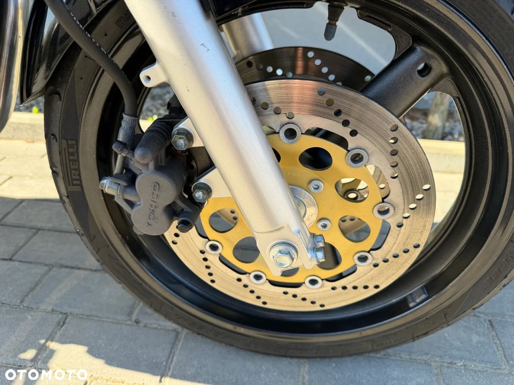Suzuki Bandit - 12
