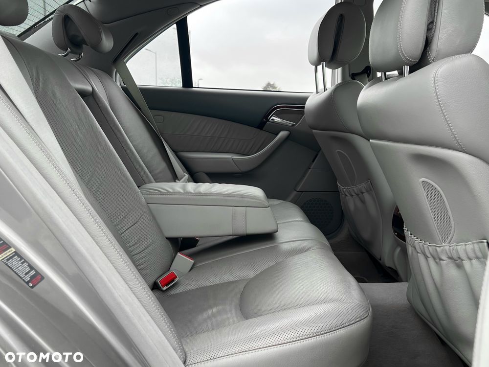 Mercedes-Benz Klasa S 500 4-Matic - 29