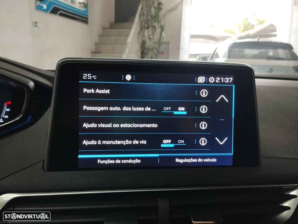 Peugeot 5008 1.5 BlueHDi Allure - 32