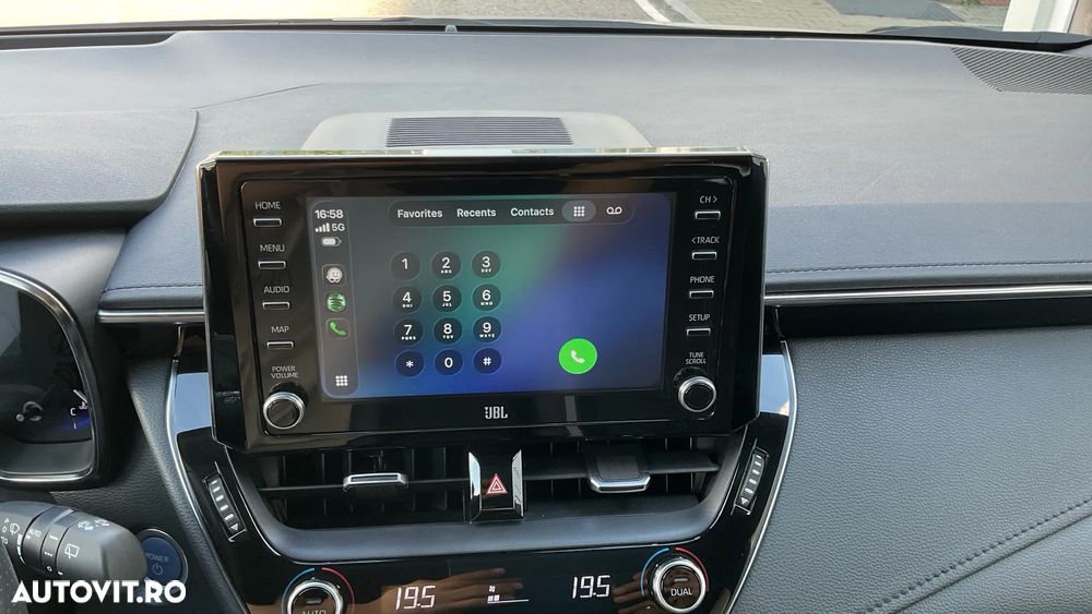 Toyota Corolla 2.0 HSD Exclusive Plus GR Sport Bi-Tone - 29