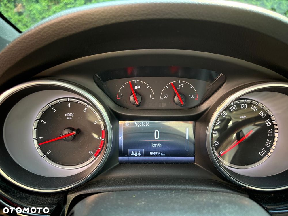 Opel Astra 1.4 T Enjoy - 6
