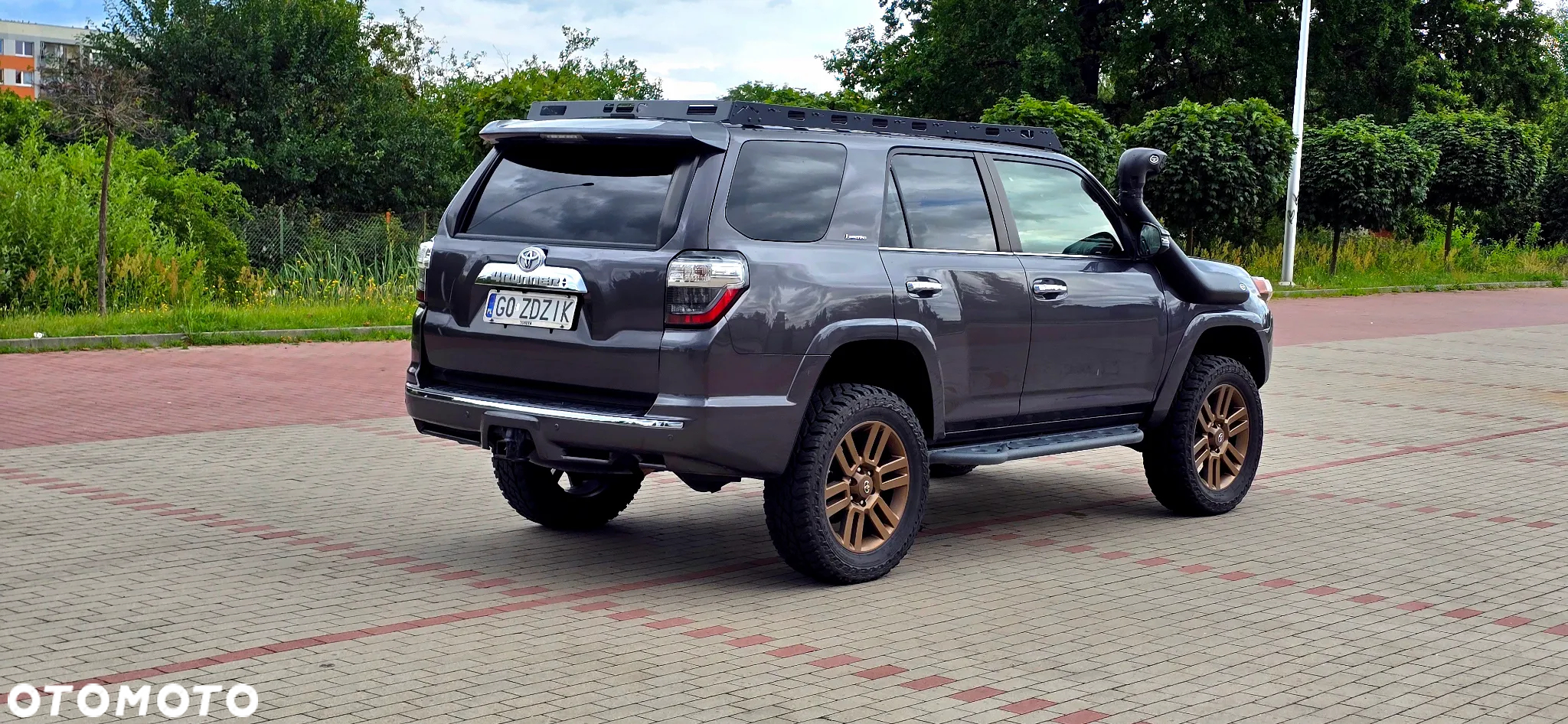 Toyota 4-Runner - 9