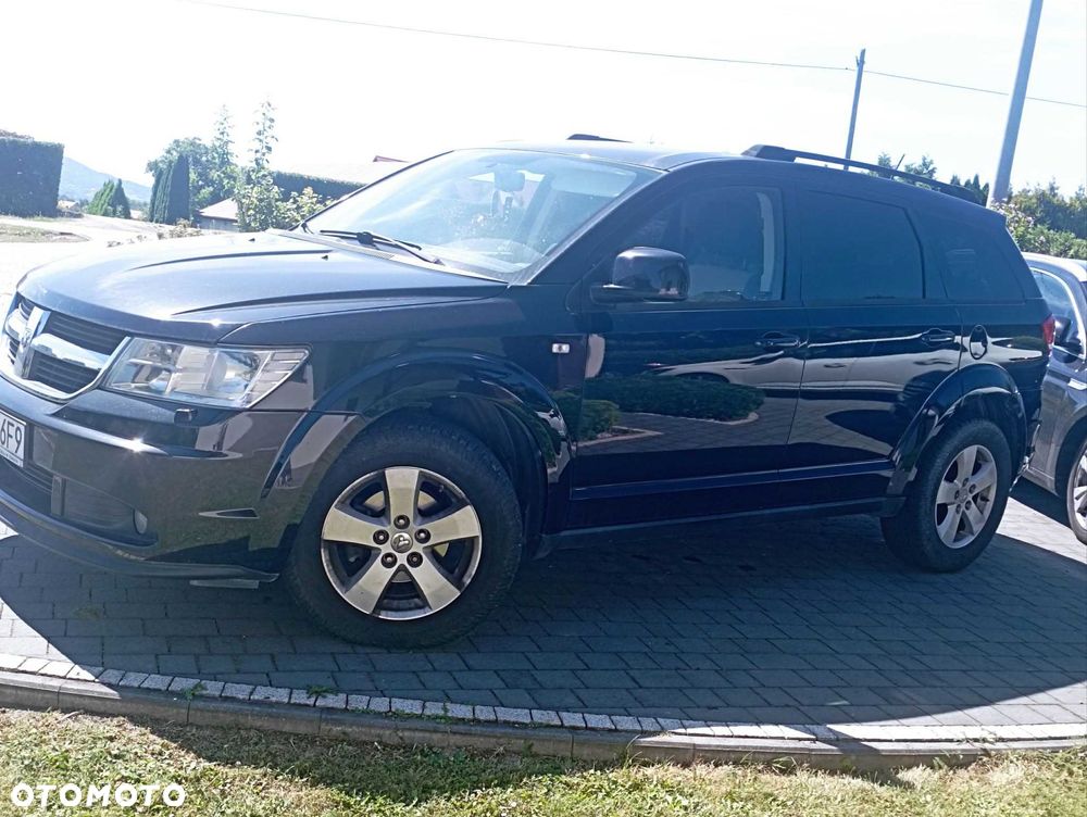 Dodge Journey - 1