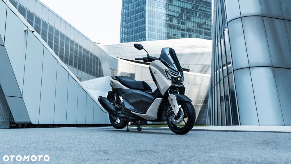 Yamaha NMAX - 7