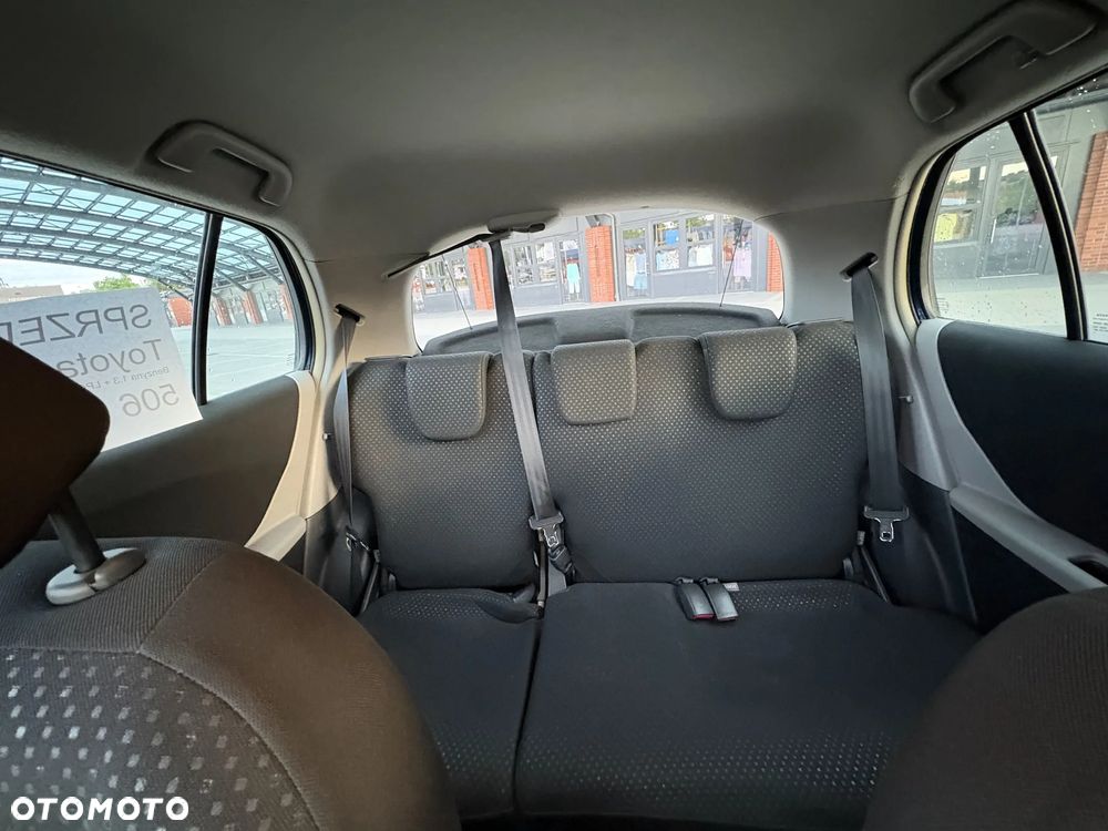 Toyota Yaris 1.33 Sol - 14