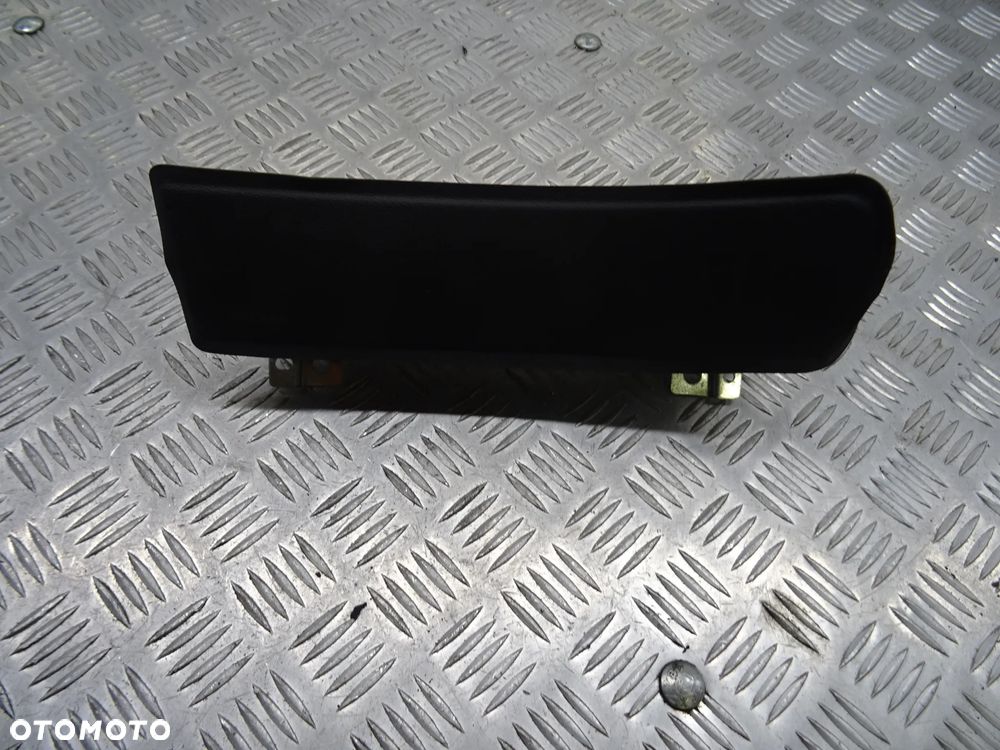 AUDI A4 B6 01-04 KOMBI PODUSZKA KOLANOWA 01560627990 - 1