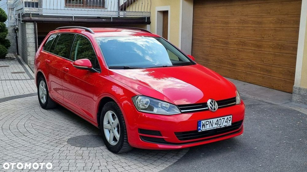 Volkswagen Golf - 8